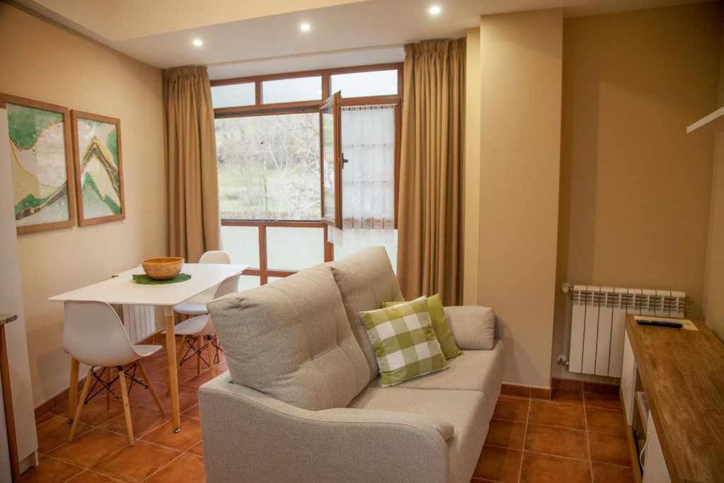 Cumbres De Los Picos Apartamento La Yedra Poo  Eksteriør billede